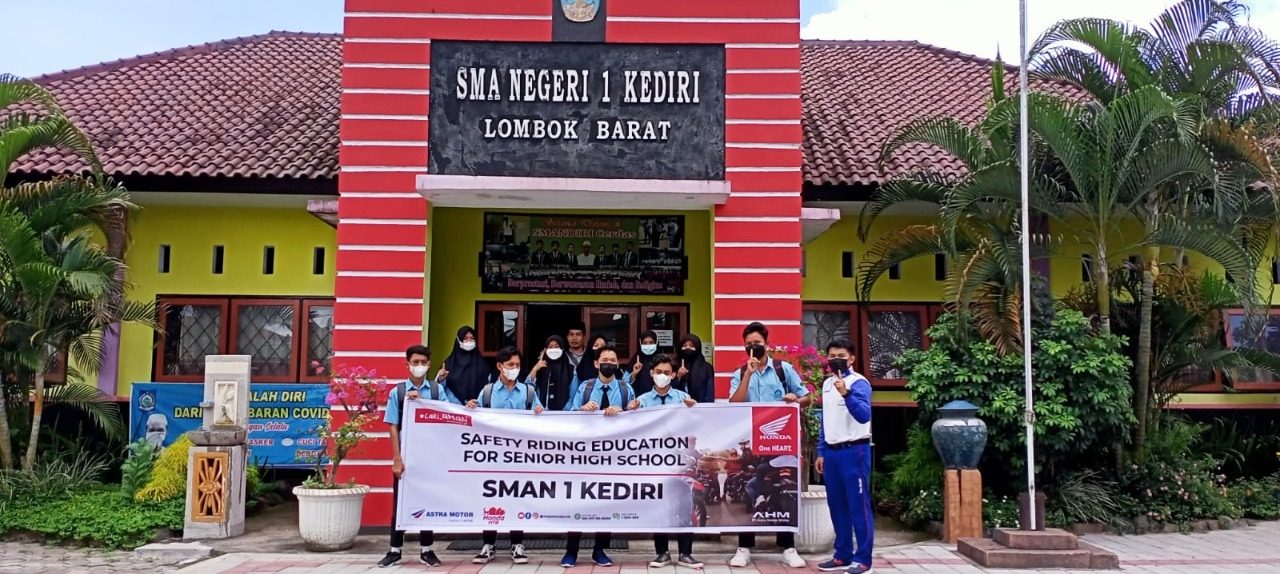 SMAN-Kediri.jpg